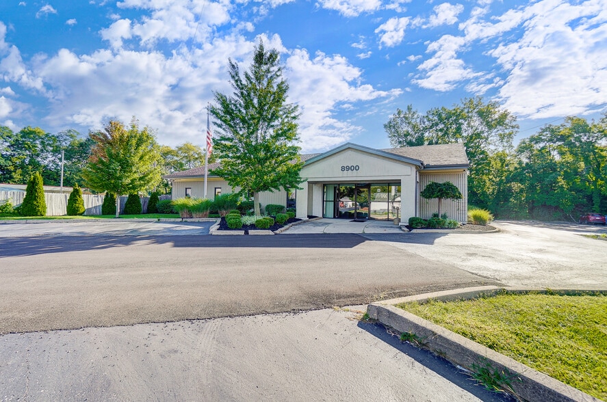 8900 N Dixie Dr, Dayton, OH for lease - Building Photo - Image 3 of 42