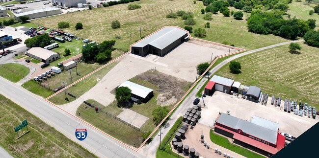 Plus de détails pour 4528 S Interstate 35, Alvarado, TX - Industriel à louer