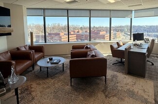 Plus de détails pour 555 E Lancaster Ave, Radnor, PA - Bureau à louer