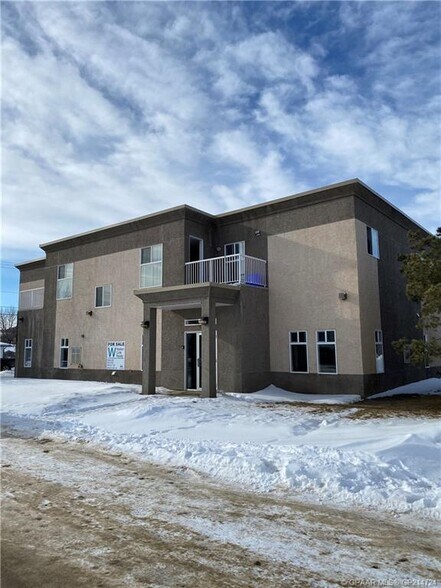 10036 99 St, Peace River, AB à vendre - Photo du bâtiment - Image 2 de 3