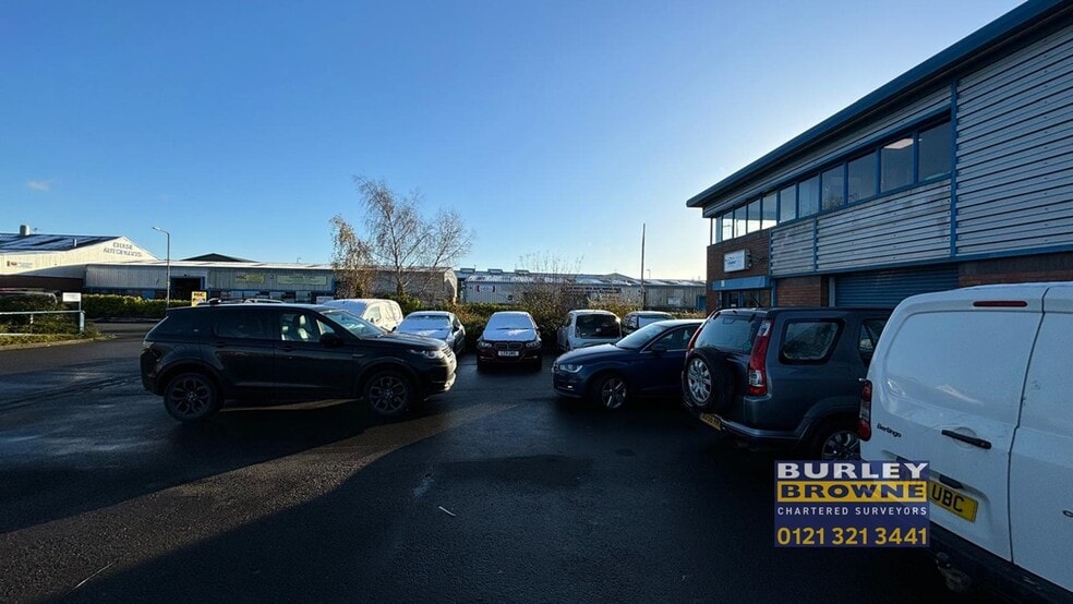 Brookfield Dr, Cannock for lease - Building Photo - Image 3 of 14