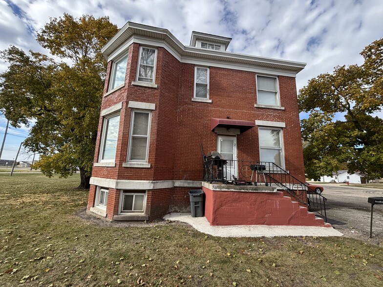 314 S Bureau Ave, Ladd, IL à vendre - Photo principale - Image 1 de 1