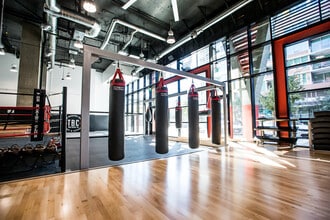 1501 Island Ave, San Diego, CA à louer Photo intérieure- Image 2 de 4