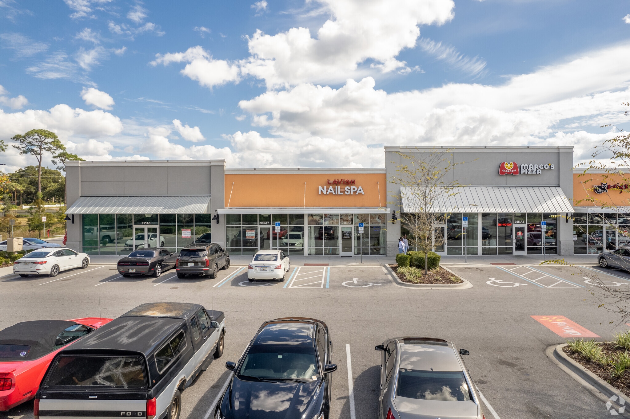 955 S Woodland Blvd, Deland, FL à louer Photo principale- Image 1 de 15