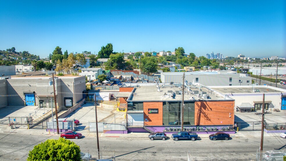1547 Knowles Ave, Los Angeles, CA à vendre - Photo du bâtiment - Image 3 de 3