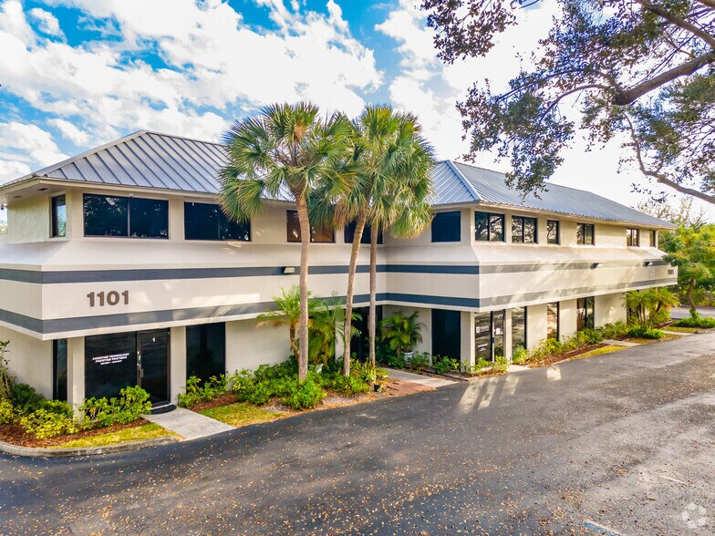 1101 S Rogers Cir, Boca Raton, FL à vendre - Photo principale - Image 1 de 1