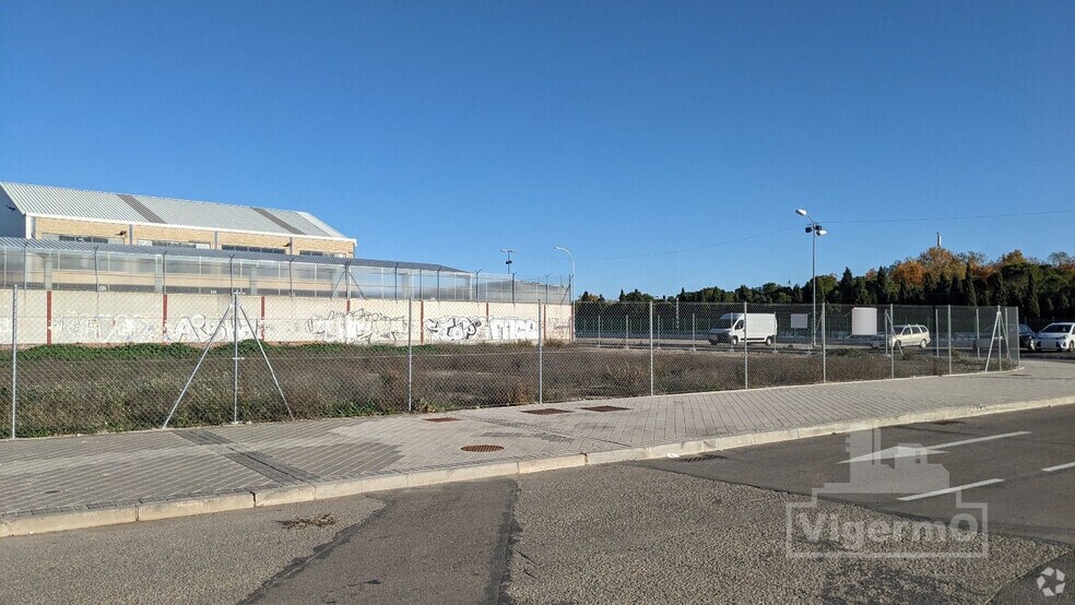 Calle Polo Sur, 21, Torrejón de Ardoz, Madrid for sale - Building Photo - Image 2 of 8