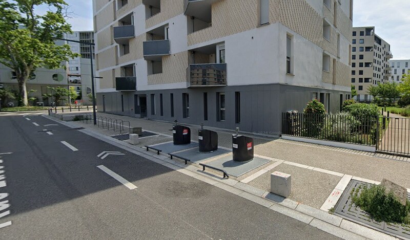Office/Retail in Toulouse for lease - Building Photo - Image 2 of 2