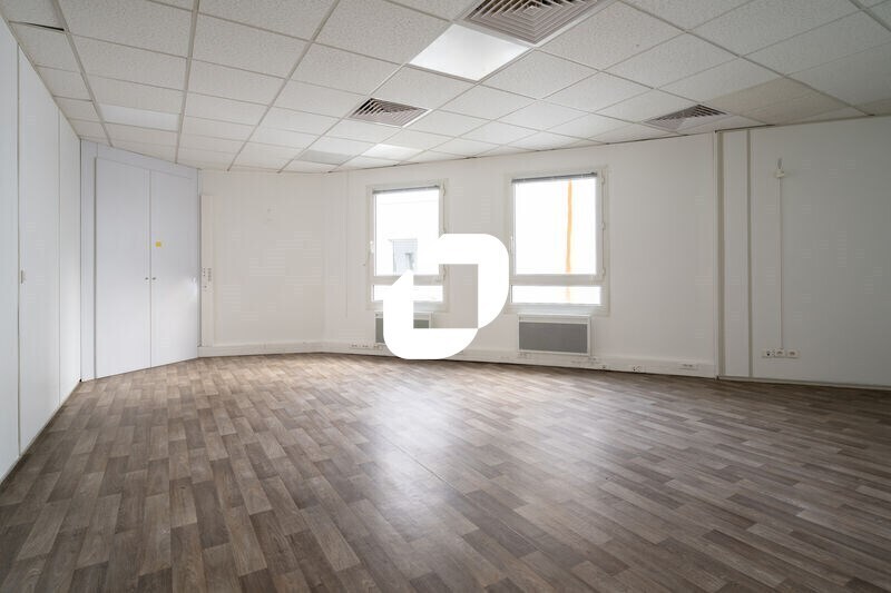 Office in Colombes for sale - Interior Photo - Image 3 of 23