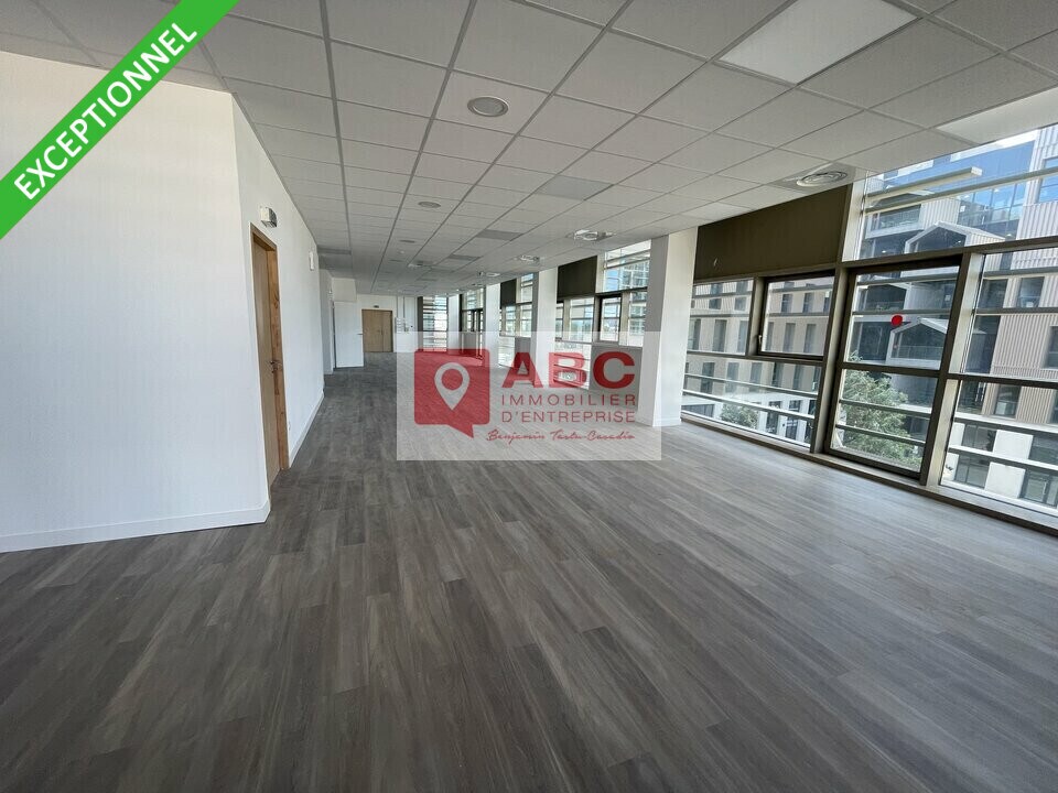 Retail in Montpellier for lease Interior Photo- Image 1 of 8