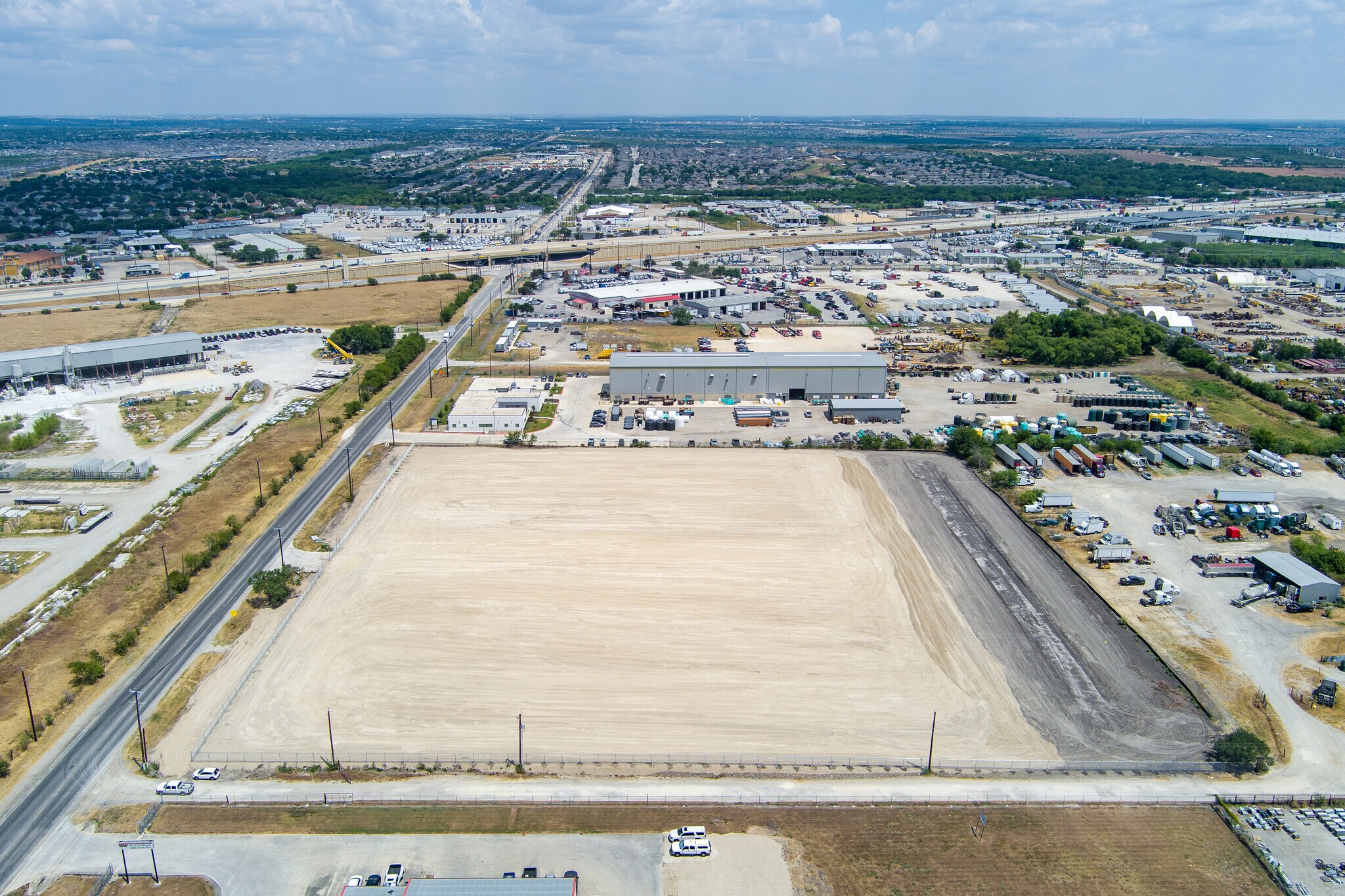 2750 FM 1516, San Antonio, TX à louer Aérien- Image 1 de 5