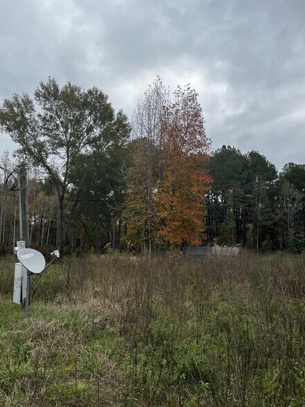 2833 FM 350 S, Livingston, TX à vendre - Photo du bâtiment - Image 3 de 8