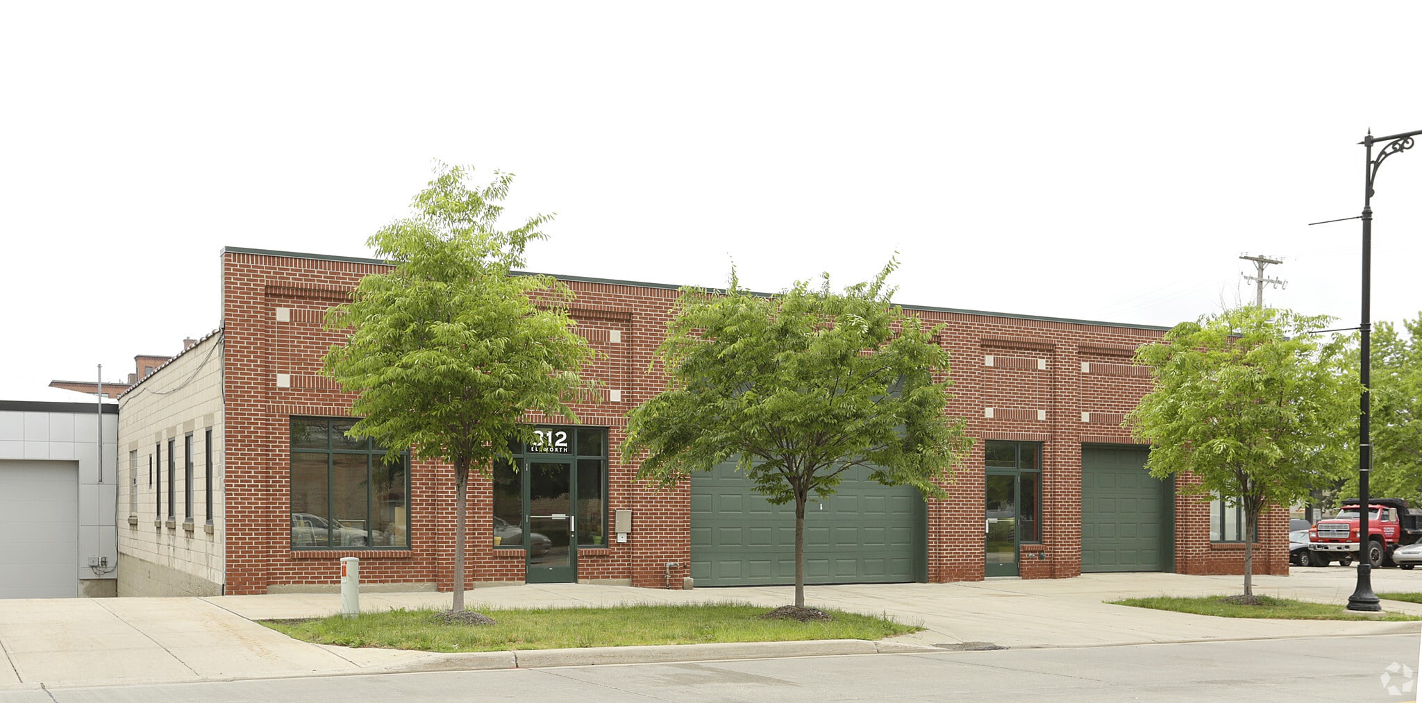 312 Ellsworth Ave SW, Grand Rapids, MI for sale Primary Photo- Image 1 of 5