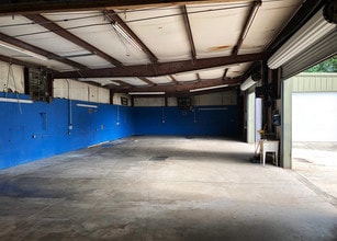 3912 Cottage Hill Rd, Mobile, AL for lease Interior Photo- Image 2 of 4