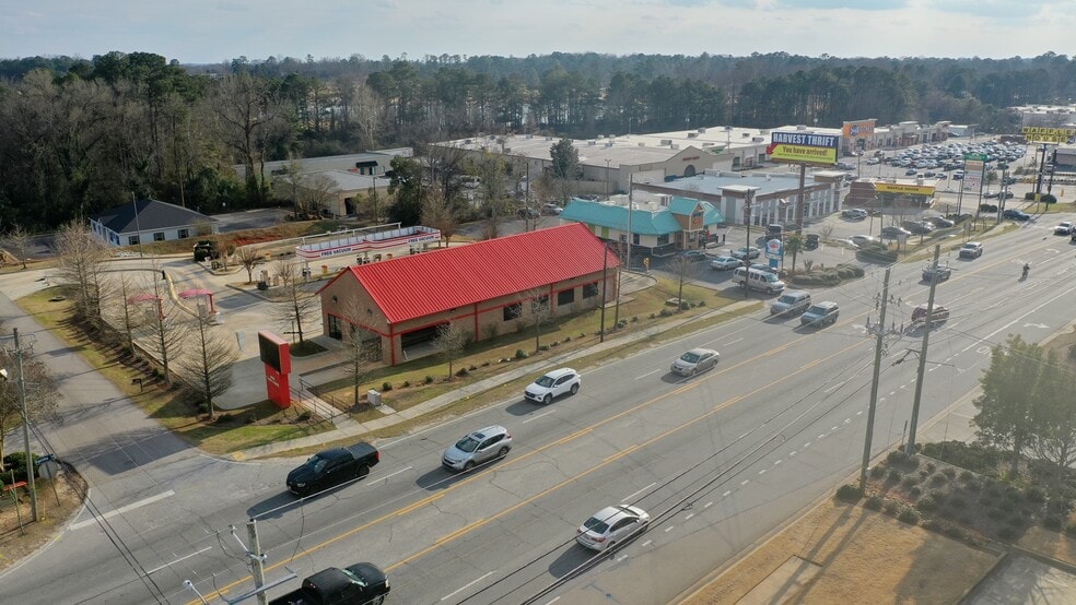1810 Opelika Rd, Auburn, AL for sale - Building Photo - Image 3 of 33
