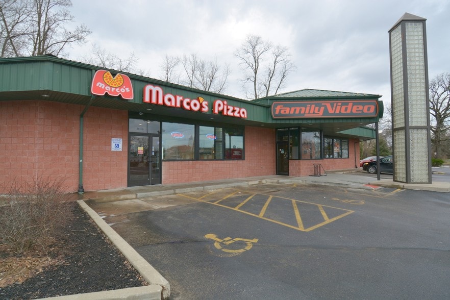 281 E Main St, Xenia, OH for sale - Building Photo - Image 2 of 22