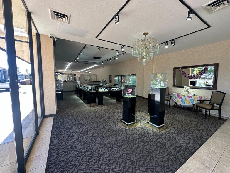 123-125 S School St, Lodi, CA for sale - Building Photo - Image 3 of 7