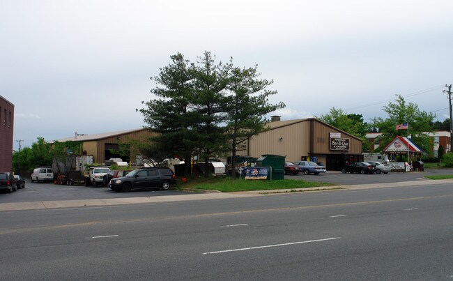 More details for 7226-7230 Lockport Pl, Lorton, VA - Industrial for Lease