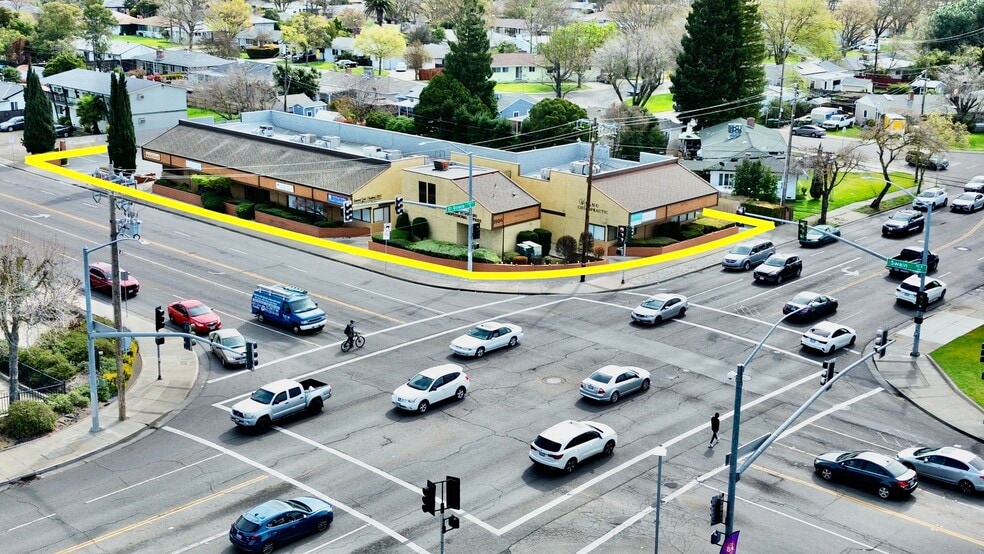 5904 N El Dorado St, Stockton, CA for lease - Building Photo - Image 1 of 9