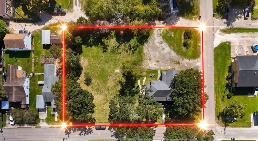 602 E Myrtle St, Angleton, TX à vendre - Photo du bâtiment - Image 3 de 28