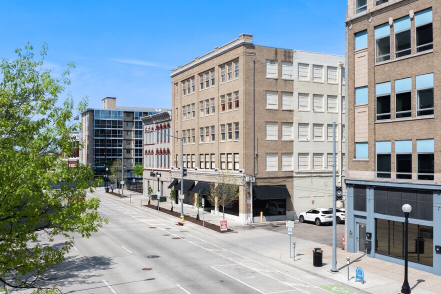 34-38 N Jefferson St, Dayton, OH à vendre - Photo du bâtiment - Image 3 de 23