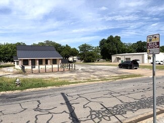 More details for 900 N Broughton St, Sherman, TX - Retail for Sale