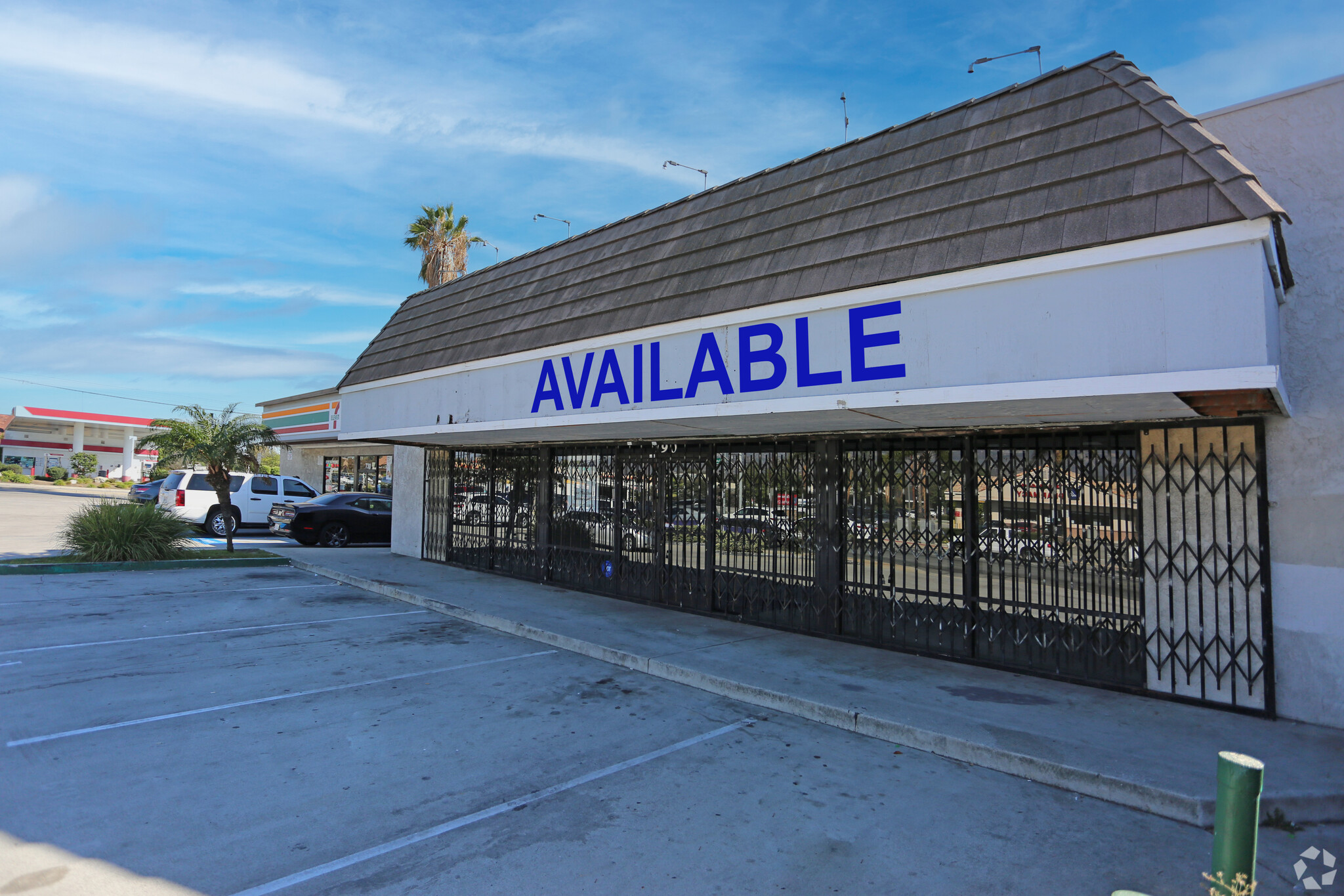 790 E Foothill Blvd, Pomona, CA for lease Building Photo- Image 1 of 4