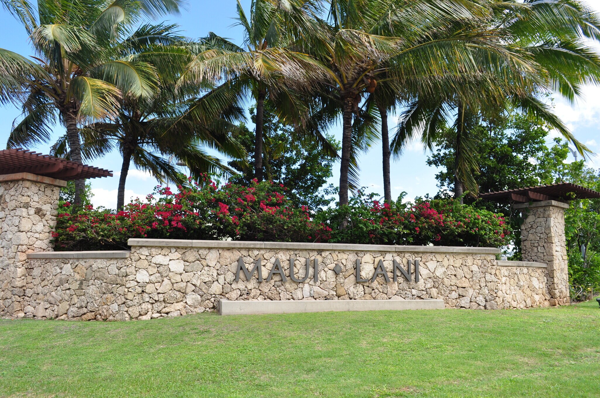58 Maui Lani Pky, Wailuku, HI à louer Photo du bâtiment- Image 1 de 10
