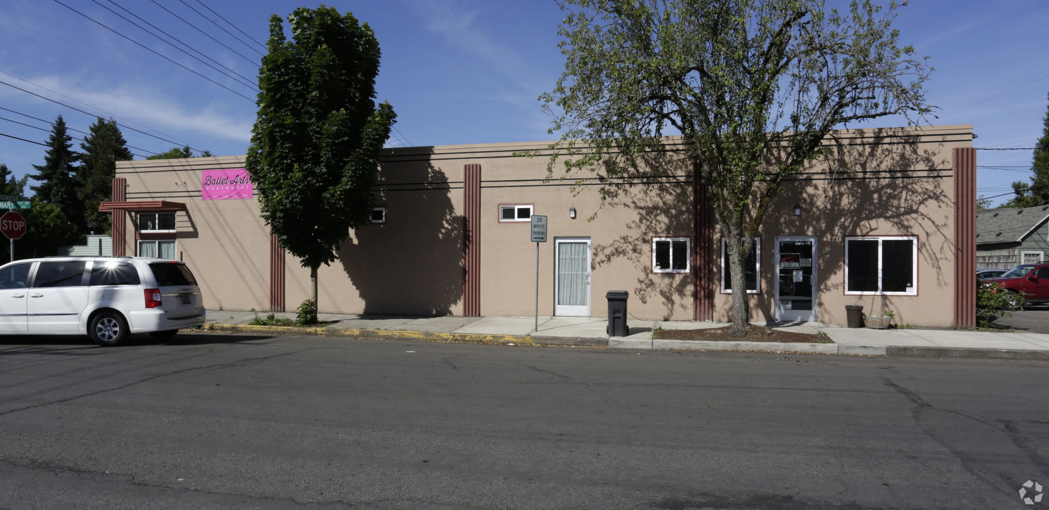 1109 Edgewater St NW, Salem, OR for lease Primary Photo- Image 1 of 16