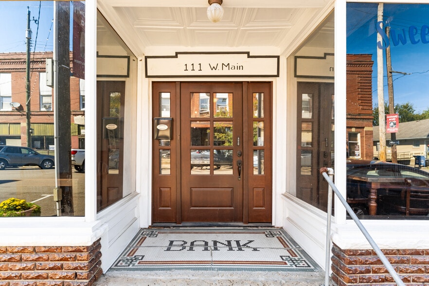 111 W Main St, Bremen, OH for sale - Building Photo - Image 2 of 33