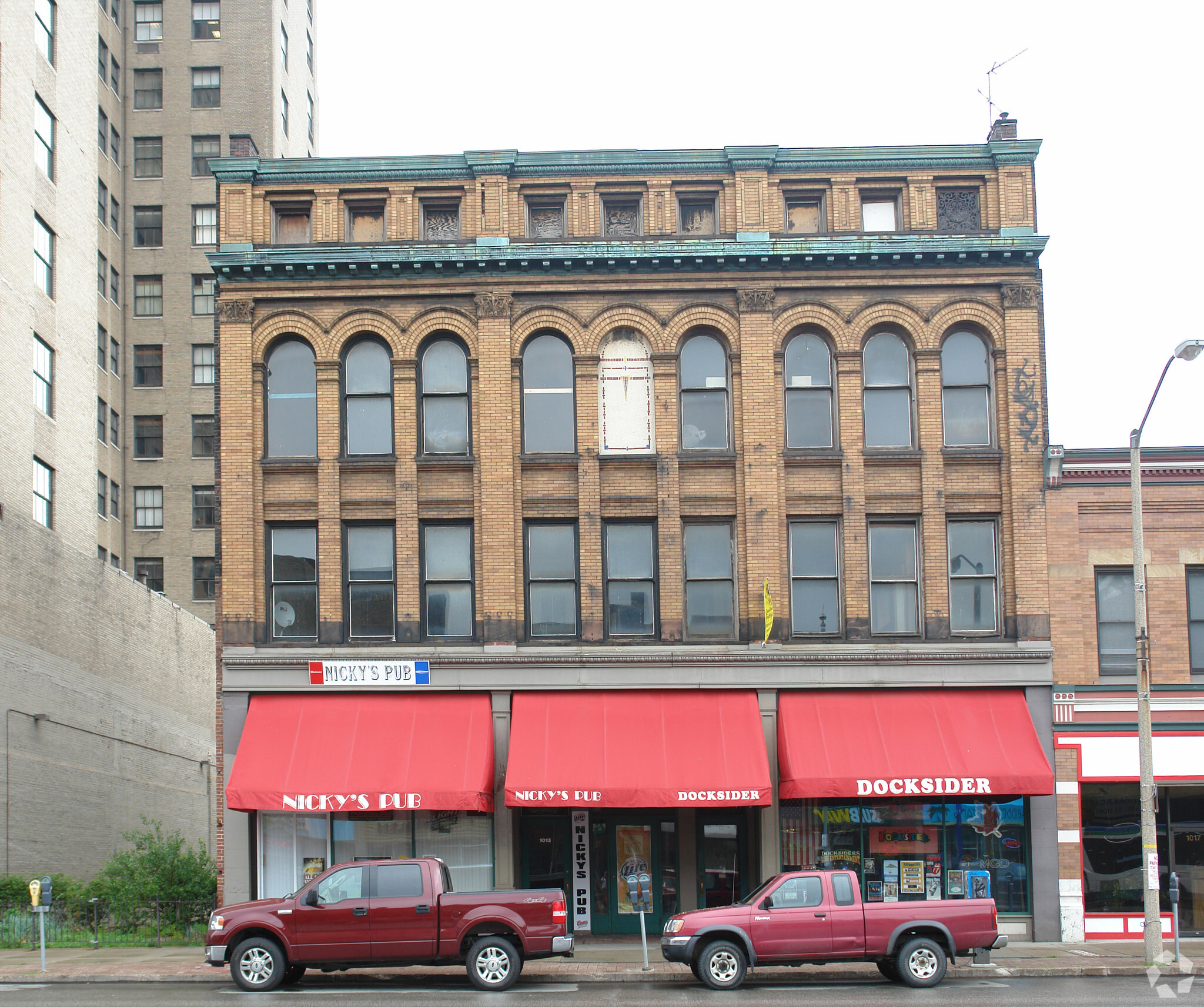 1013 State St, Erie, PA à vendre Photo principale- Image 1 de 1