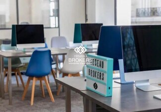 Plus de détails pour Commerce de détail à vendre