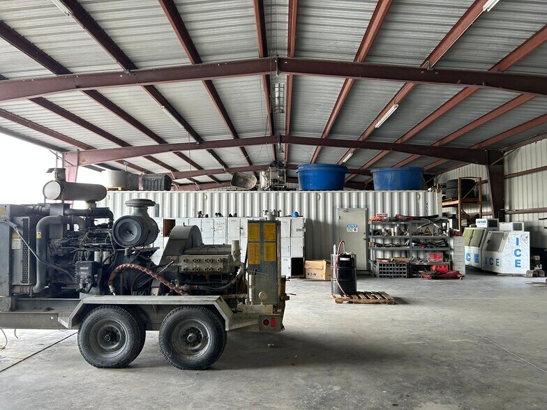 1420 Chamber Dr, Bartow, FL à vendre - Photo intérieure - Image 3 de 7