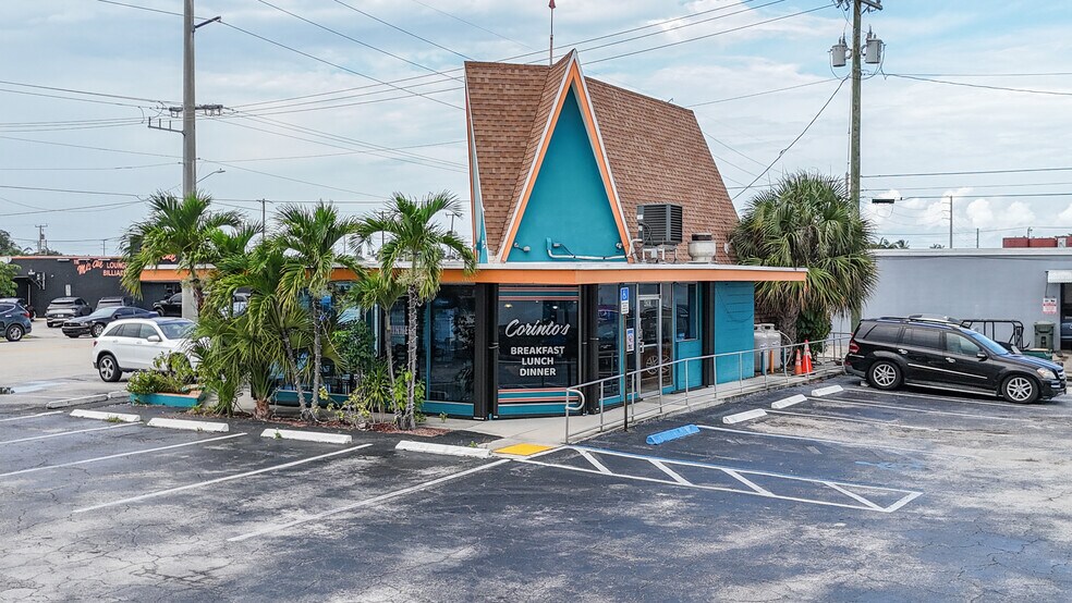 4390 N Dixie Hwy, Oakland Park, FL for sale - Building Photo - Image 1 of 7