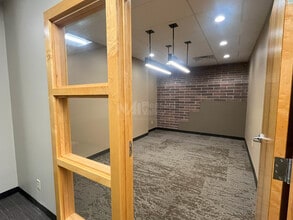 450 Grant St, Akron, OH for lease Building Photo- Image 2 of 6