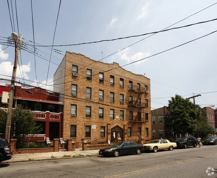 913-919 Thomas S Boyland St, Brooklyn, NY à vendre - Photo principale - Image 1 de 3