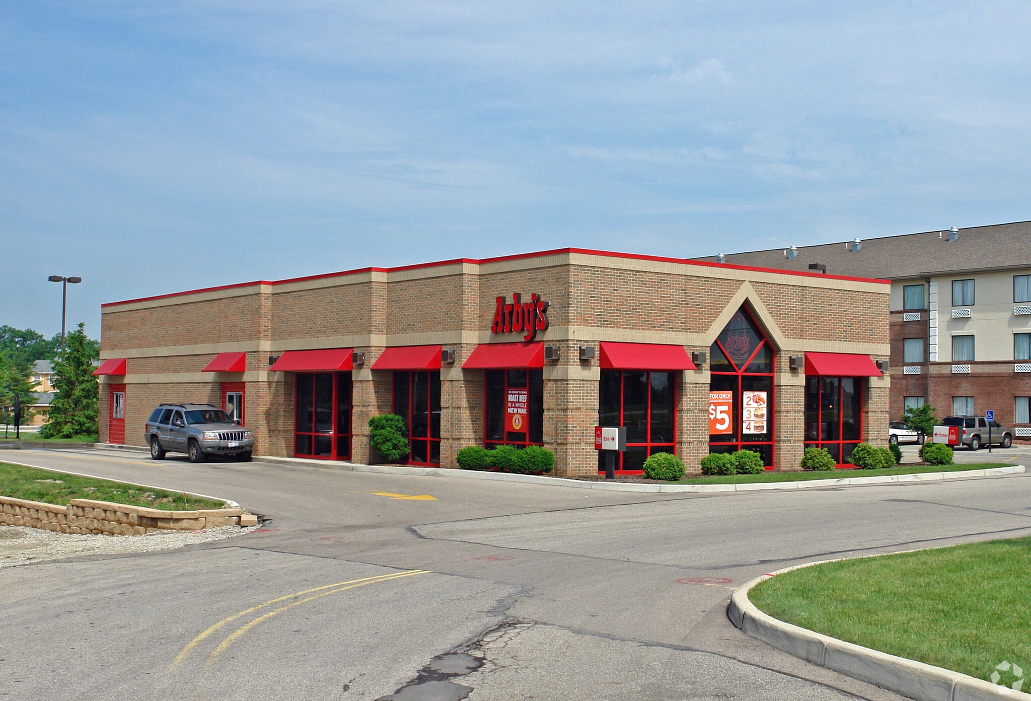 8301 Yankee St, Dayton, OH for lease Building Photo- Image 1 of 6