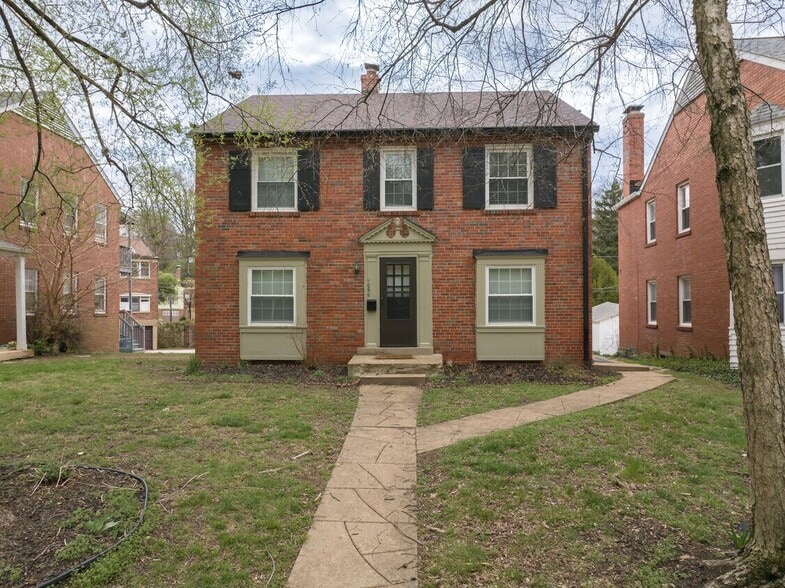 1060-1062 E Linden Ave, Saint Louis, MO à vendre - Photo principale - Image 1 de 1