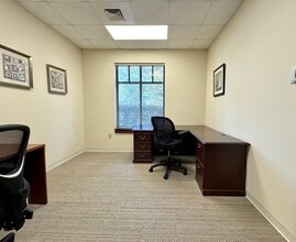 1213 Culbreth Dr, Wilmington, NC for lease Interior Photo- Image 1 of 11