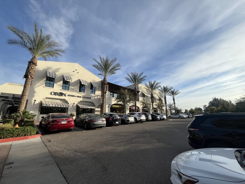7300 N Via Paseo Del Sur, Scottsdale, AZ à louer - Photo du bâtiment - Image 2 de 25