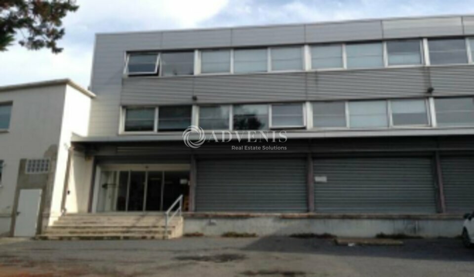 Bureau dans Nanterre à louer Photo du bâtiment- Image 1 de 6