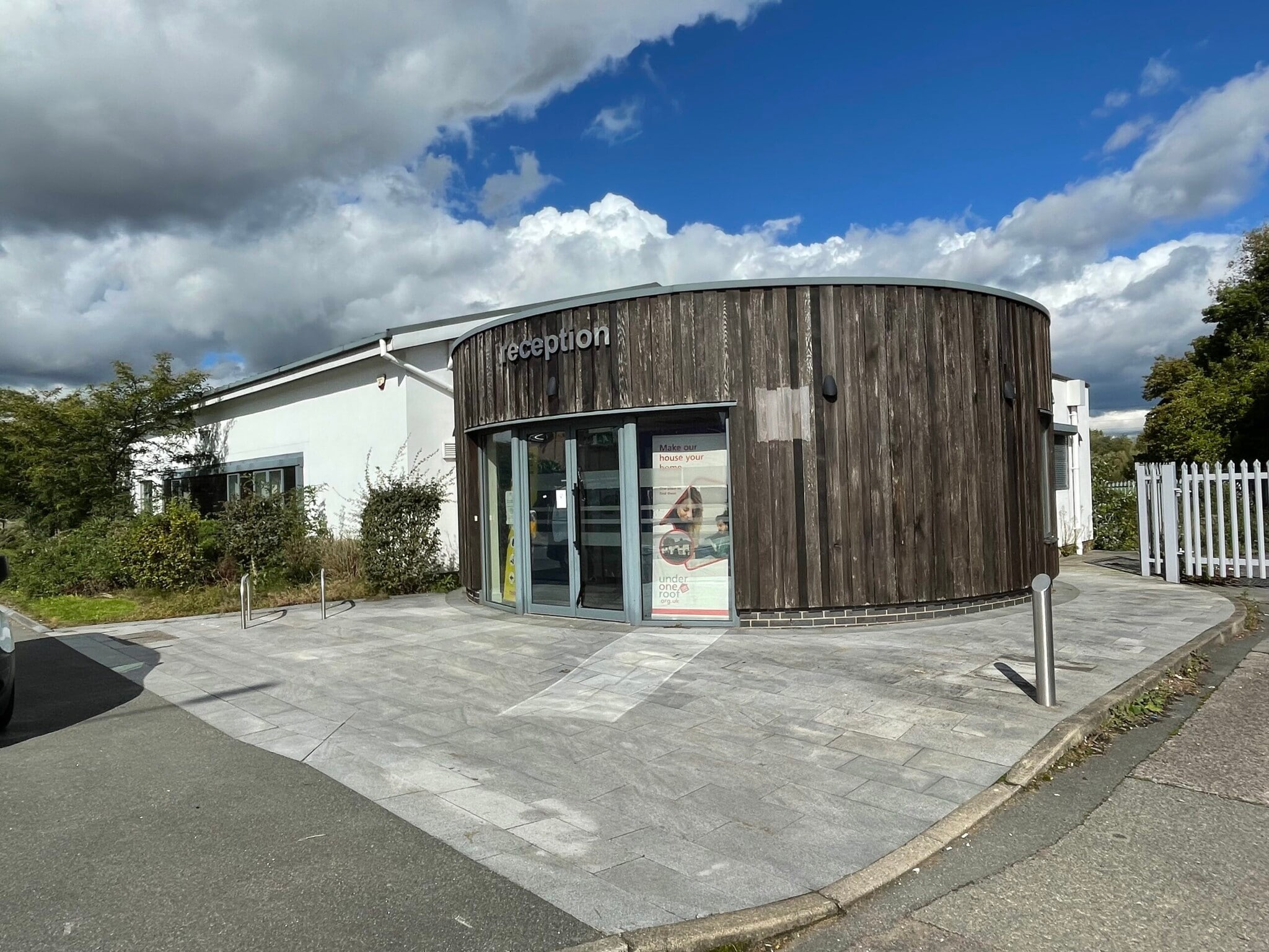 193 Newton Rd, St Helens for lease Primary Photo- Image 1 of 2