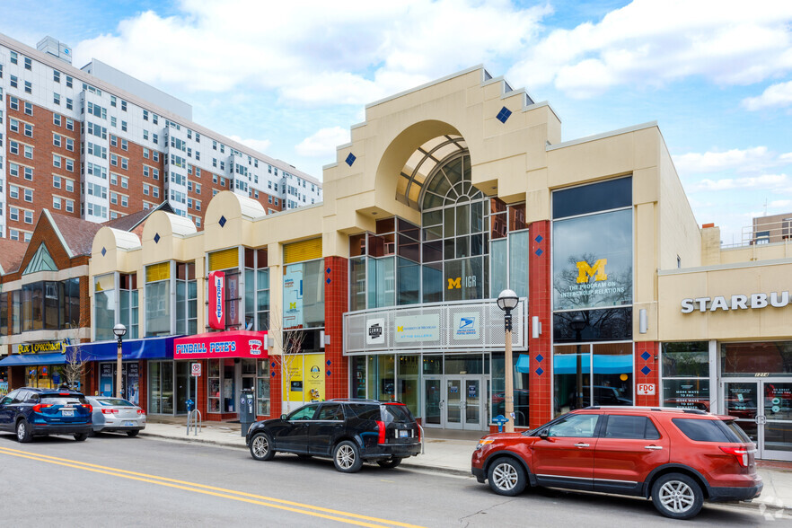 1208-1214 S University Ave, Ann Arbor, MI à vendre - Photo principale - Image 1 de 1