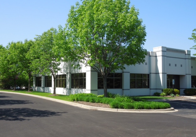 302 Saunders Rd, Riverwoods, IL for lease - Primary Photo - Image 1 of 6