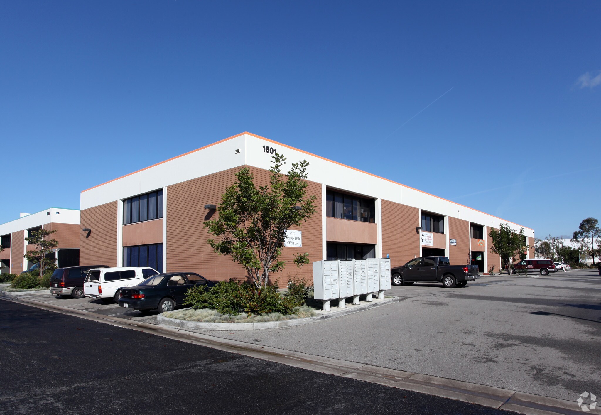 1601 Pacific Ave, Oxnard, CA à louer Photo principale- Image 1 de 5