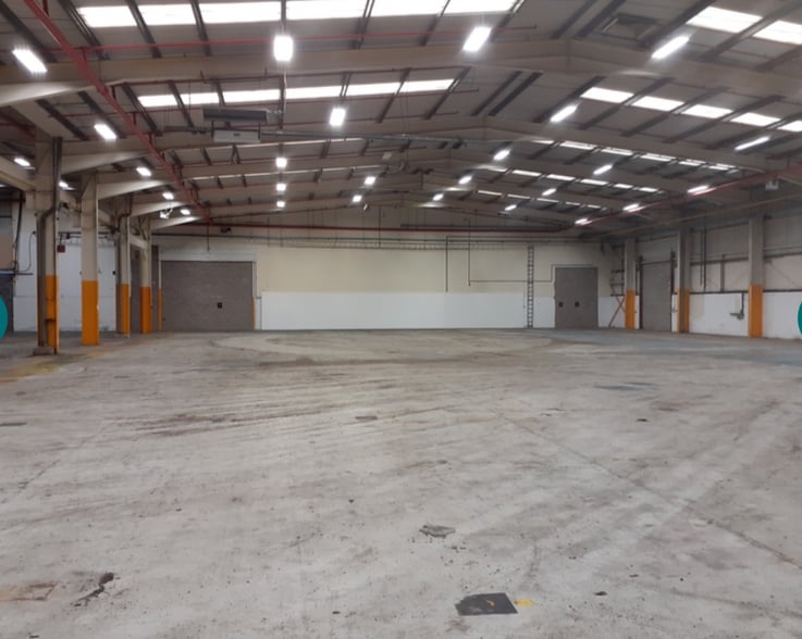Halesfield 7, Telford for lease - Interior Photo - Image 2 of 7