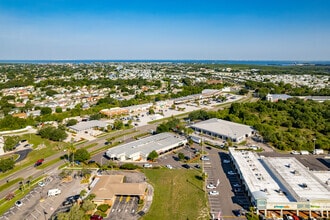 217-243 Apollo Beach Blvd, Apollo Beach, FL - Aerial  map view