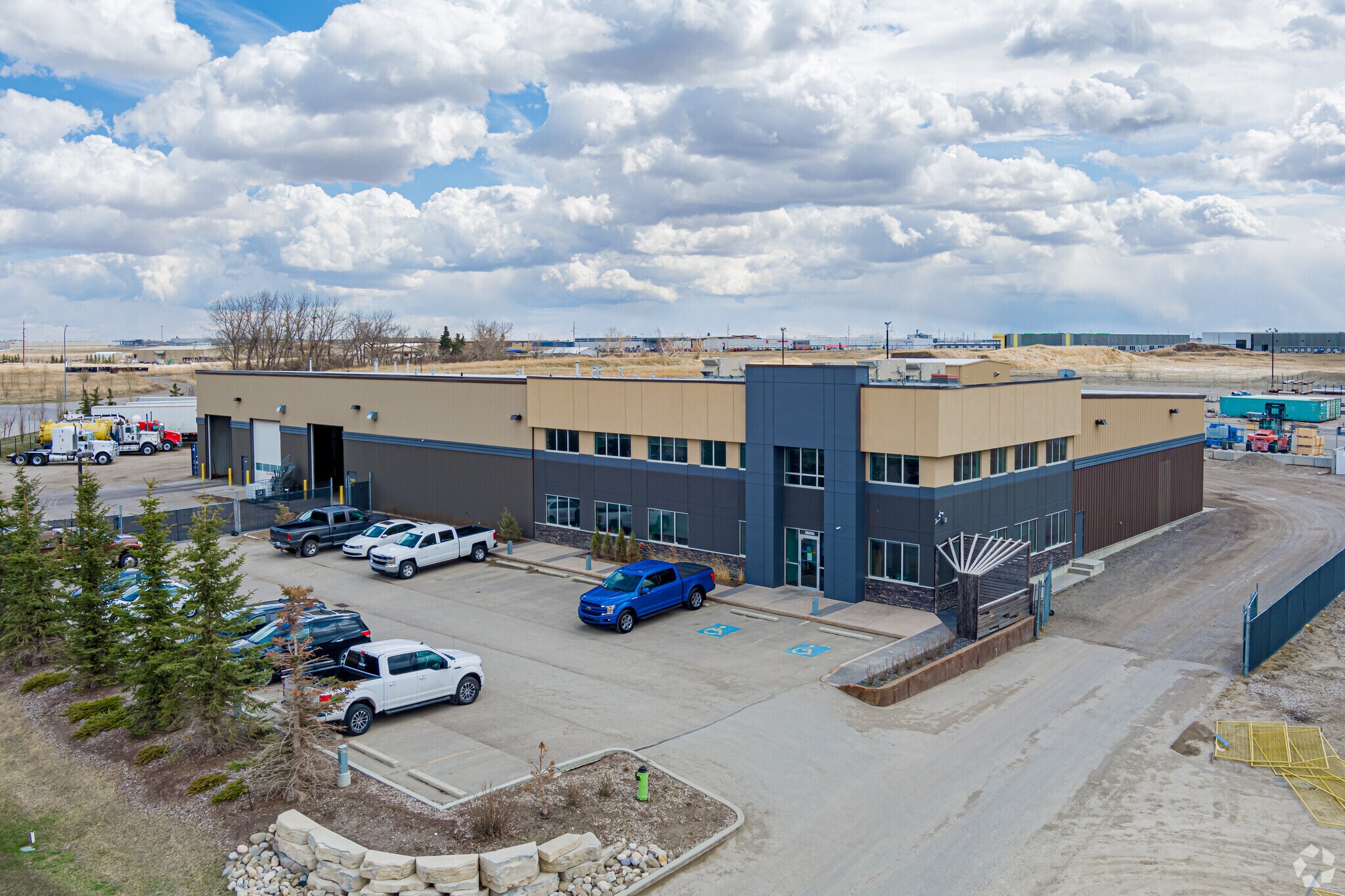 292055 Wagon Wheel Blvd, Rocky View No 44, AB for sale Primary Photo- Image 1 of 1