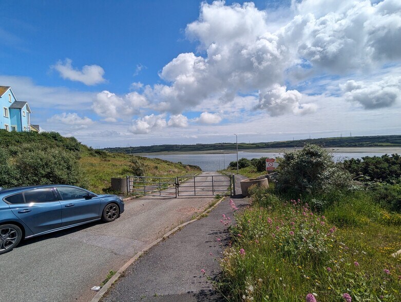 11 Ocean Way, Pembroke Dock à vendre - Photo du bâtiment - Image 3 de 5