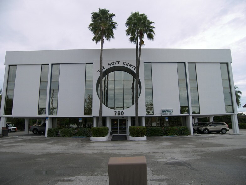 760 US Highway 1, North Palm Beach, FL à louer - Photo du bâtiment - Image 3 de 4